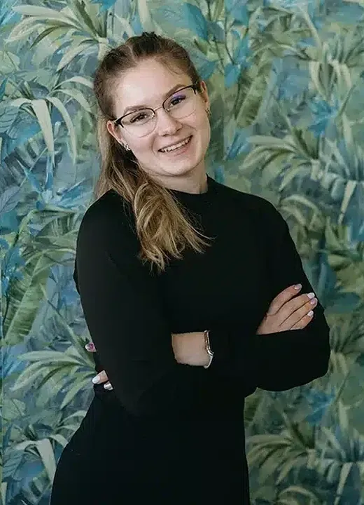 Portrait of Csenge Körömi, massage therapist